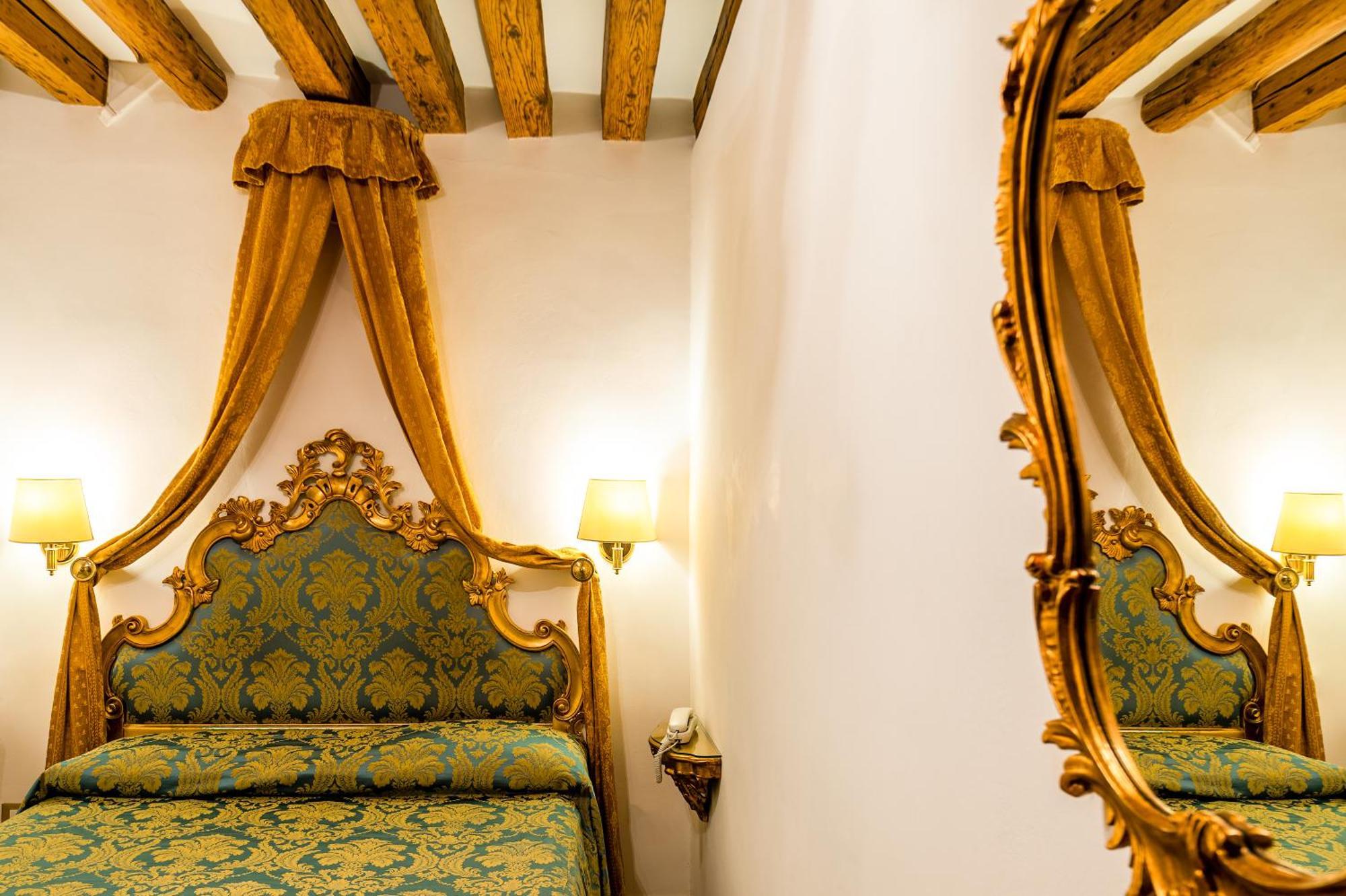 Hotel Al Vagon Venedig Exterior foto