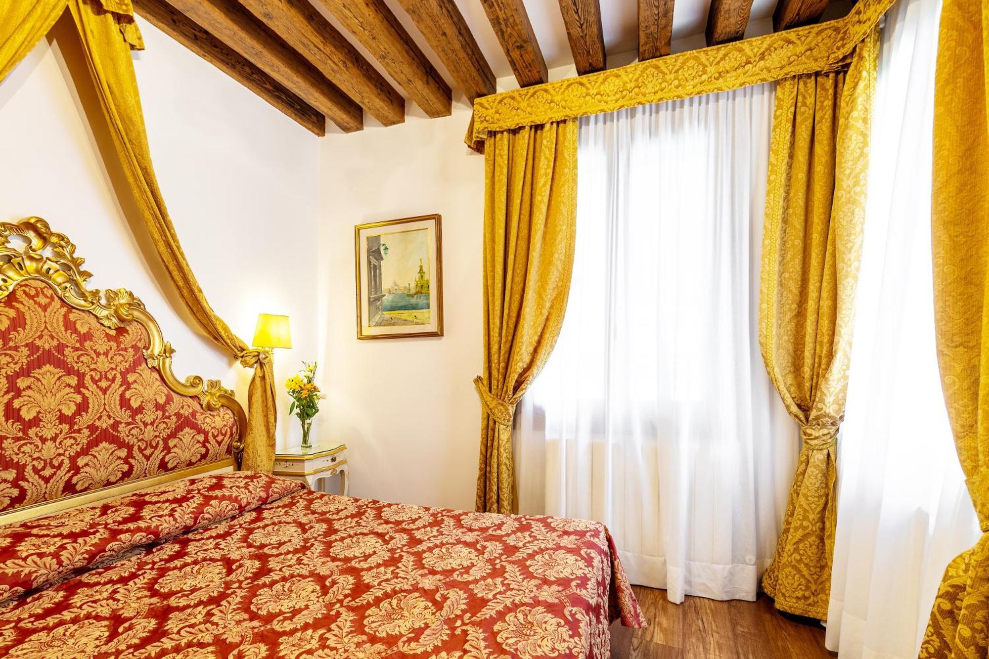 Hotel Al Vagon Venedig Exterior foto