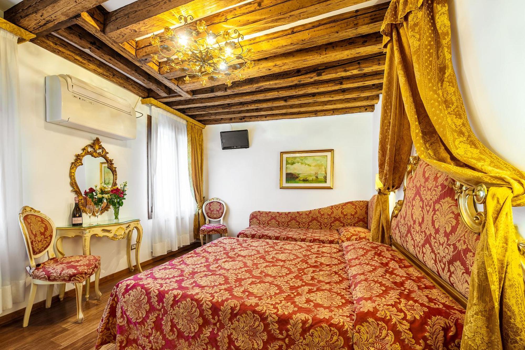 Hotel Al Vagon Venedig Exterior foto
